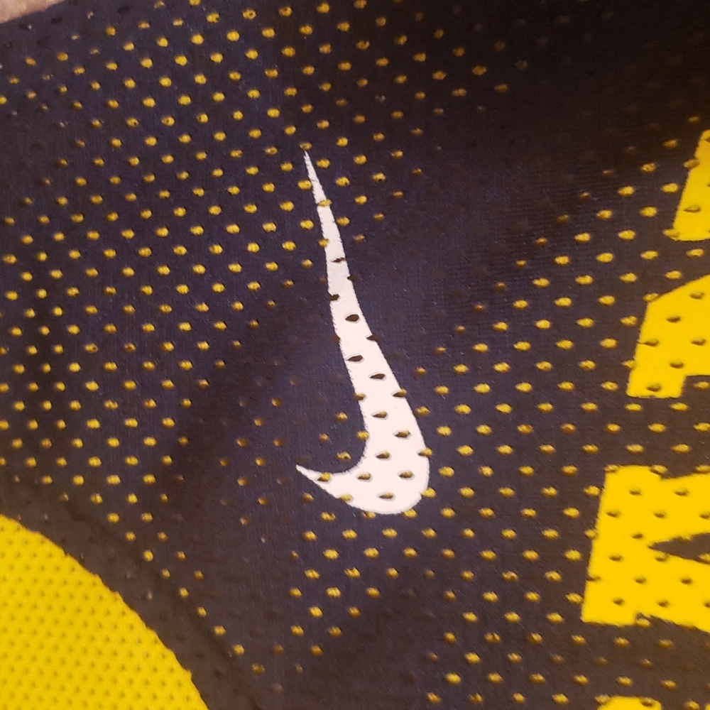 Nike Women's University of Michigan Tank - Picture 8 of 12